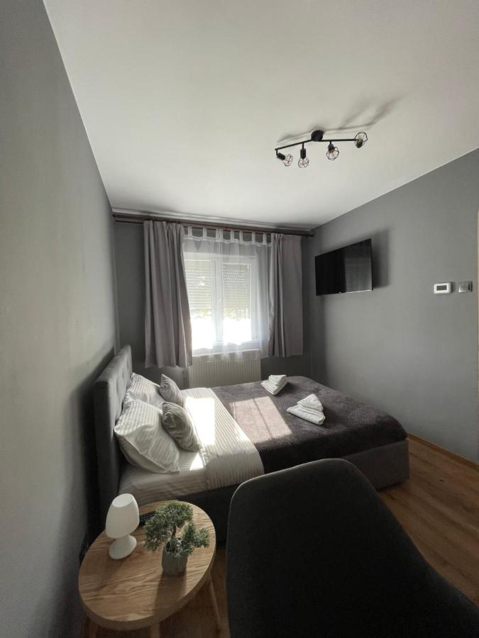 Zalău Cozy Studio 1 Bedroom Nearby Value Center Mall מראה חיצוני תמונה